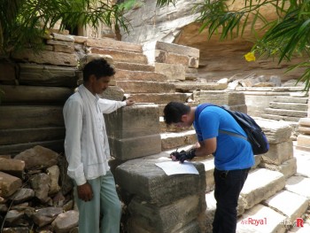 ASI guy asked us to give feedback on Nareshwar Temple Visit.
